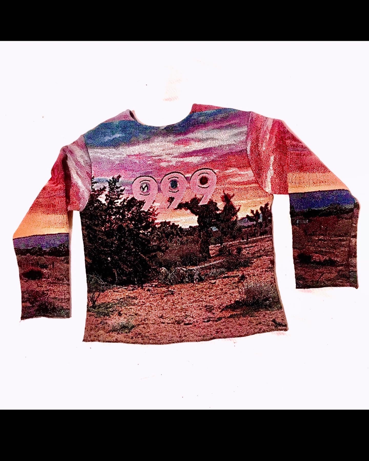 LND WOVEN TAPESTRY CREWNECK